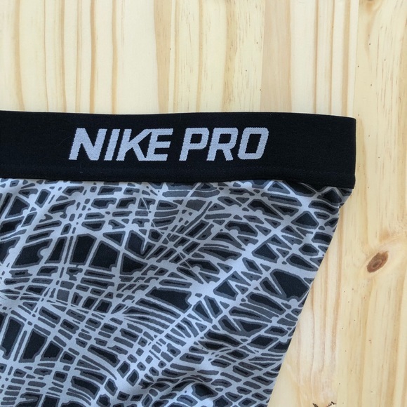 Patterned compression pants - Picture 4 of 4